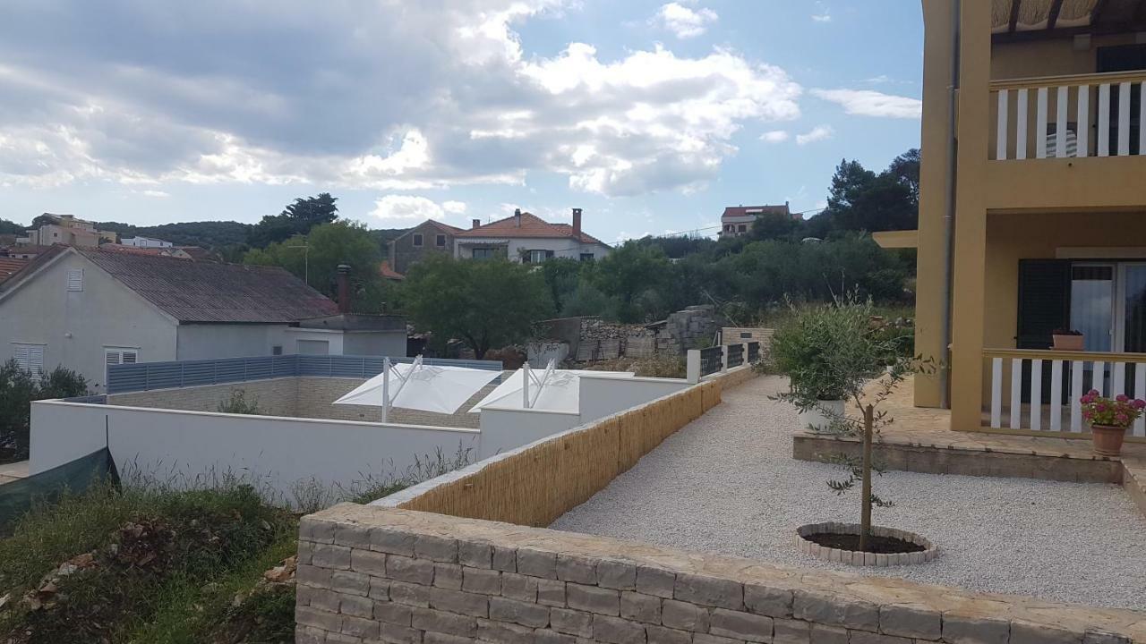 Apartment Azaleja Sali